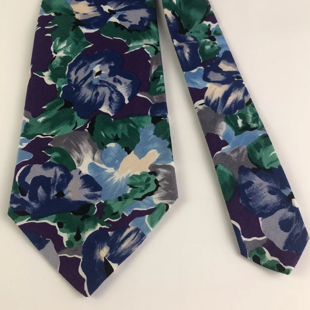 Vintage Geoffrey Beene Tie Purple Floral Cotton Print